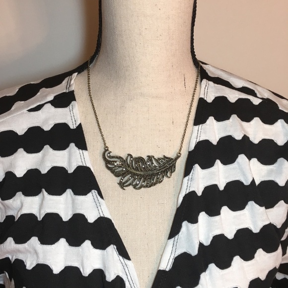 Cookie Lee Leaf Crystal Necklace - Picture 2 of 3